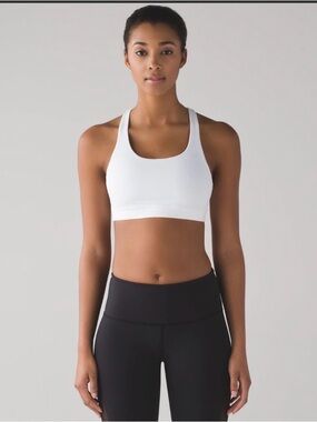 Lululemon Invigorate Bra